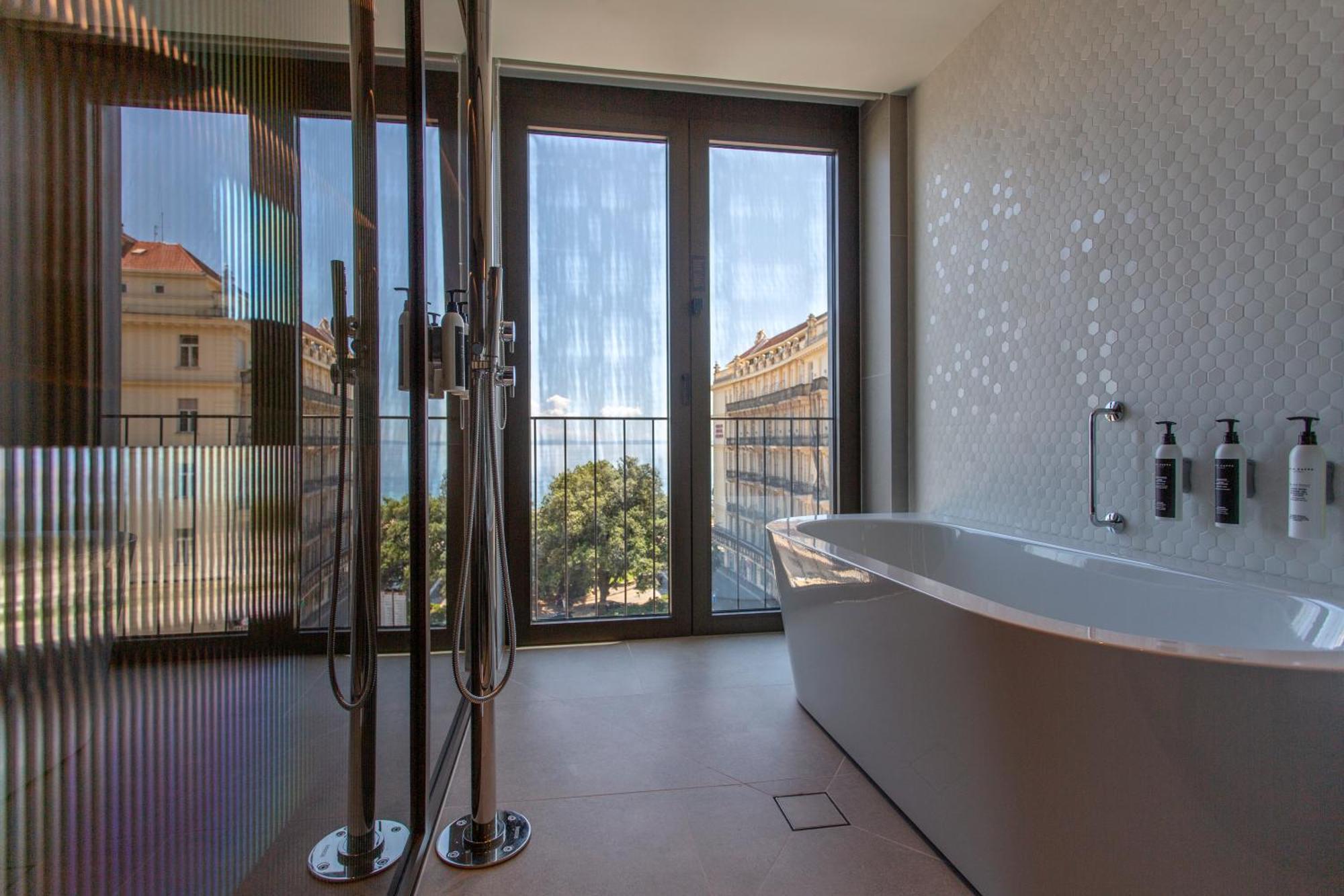 Keight Hotel Opatija, Curio Collection By Hilton エクステリア 写真